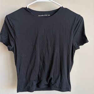 Abercrombie & Fitch Black Short Sleeve Tee